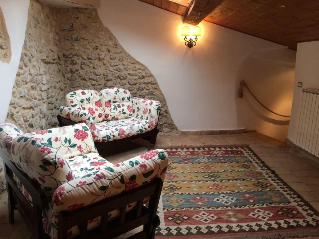 蒙特堡Casa Laura别墅 外观 照片