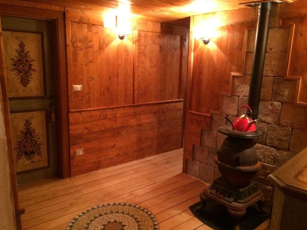 蒙特堡Casa Laura别墅 外观 照片